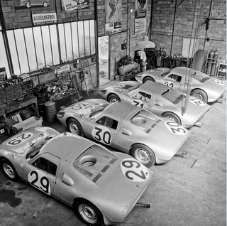 Illustration for article titled Porsche Le Mans works team at garage Provost